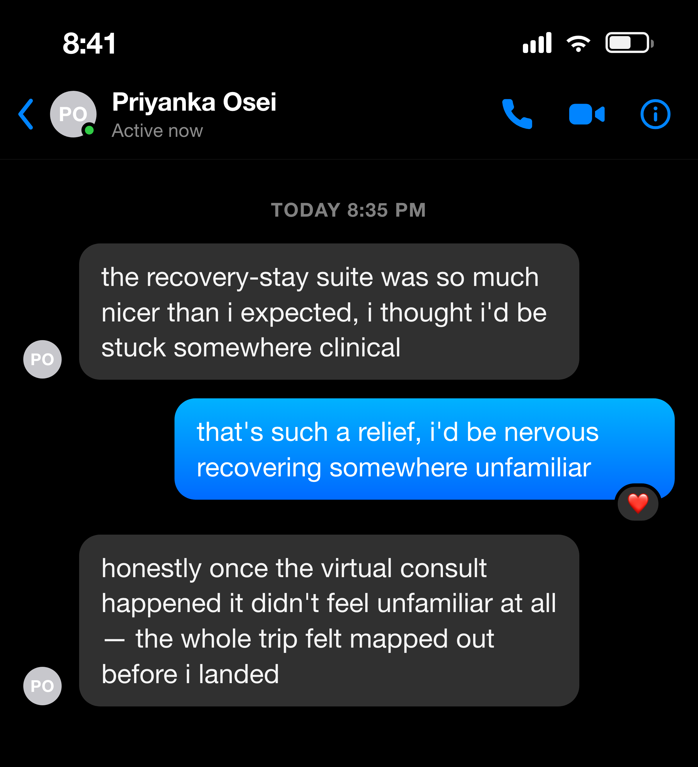 Messenger note from a mom about her comfortable recovery-stay suite